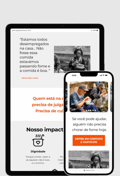 Mockup de tablet e smartphone demonstrando a legibilidade dos depoimentos e botões em diferentes tamanhos de tela.